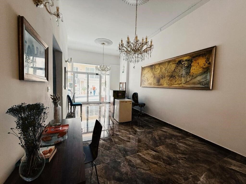 Фотографія Slimiza Suites 1*