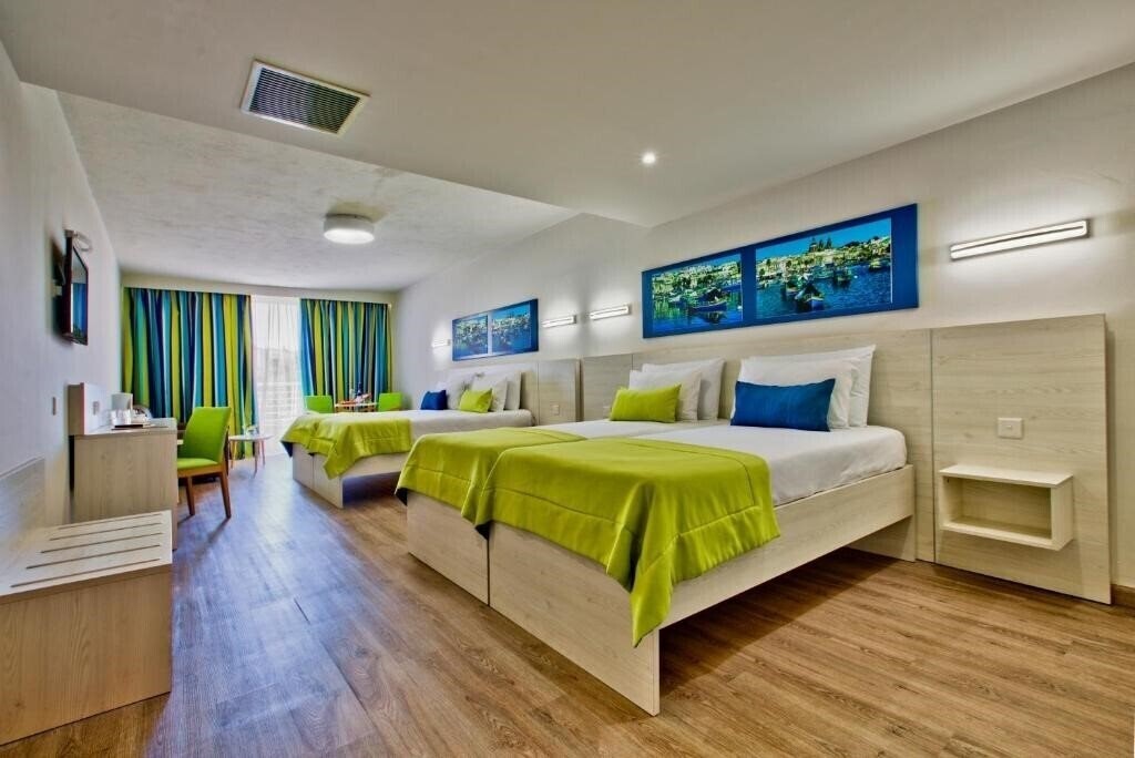 Фото Santana Resort Club 3*