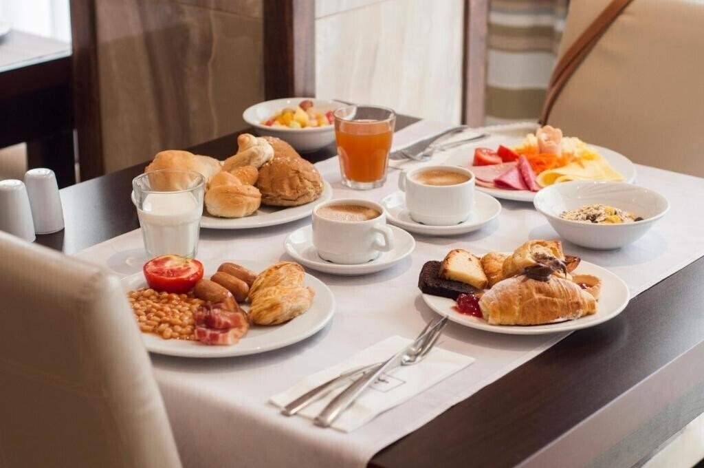 Картинка Alexandra Palace Hotel 3*