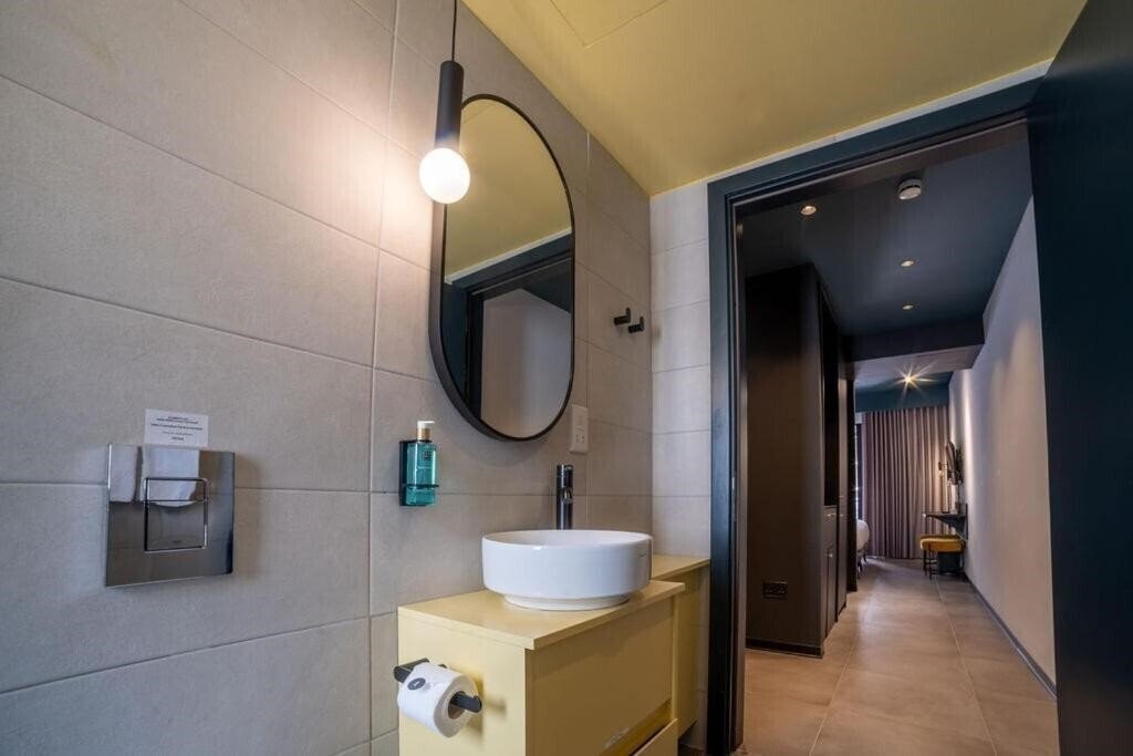 Зображення Eleven By Warren Collection 3*