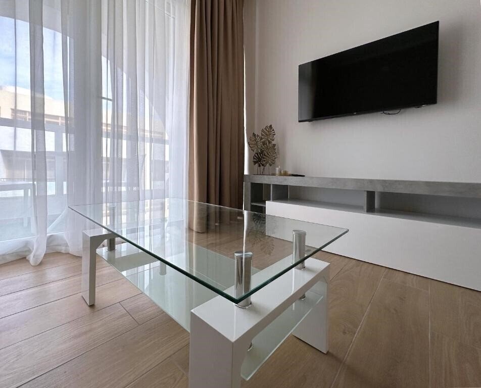 Картинка Miami Apartments 3*