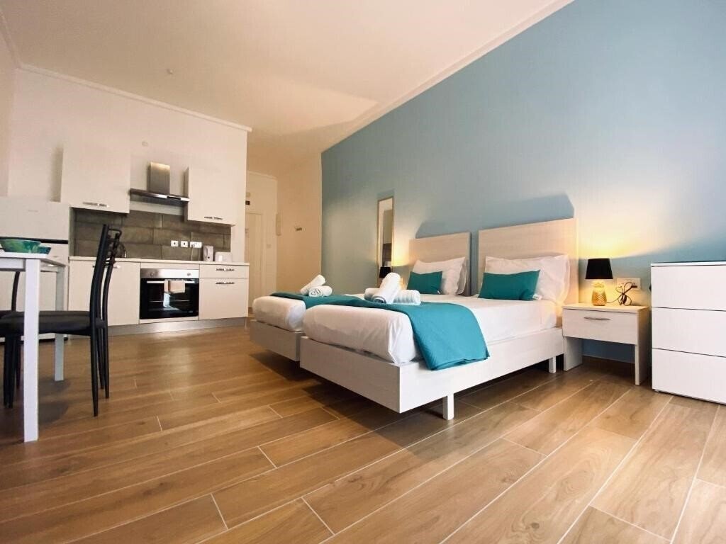 Готель Miami Apartments 3*