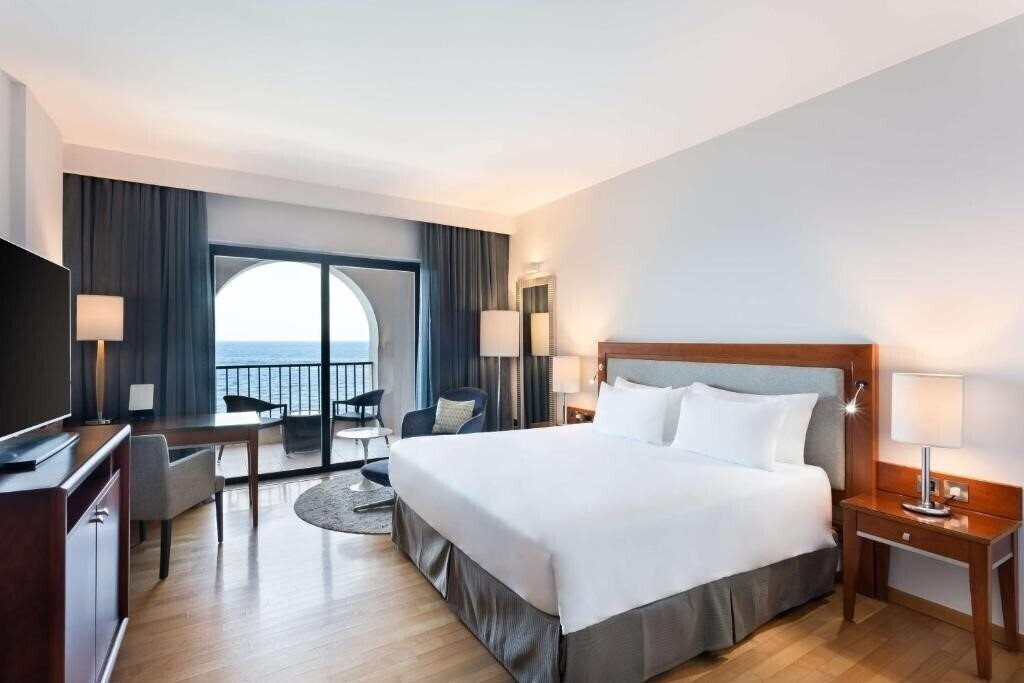 Фотография Radisson Blu Resort St Julian's 5*