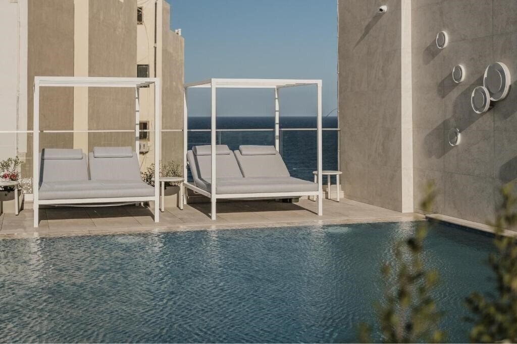 Фотографія Courtyard by Marriott Sliema 4*