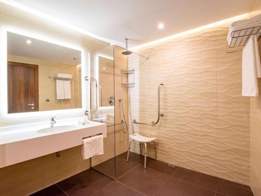 Изображение DoubleTree by Hilton (ex. Hotel Dolmen) 4*
