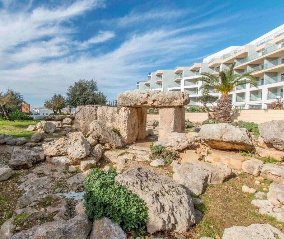 Картинка DoubleTree by Hilton (ex. Hotel Dolmen) 4*