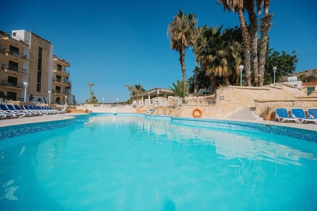 Отель Xemxija Bay Hotel 3*