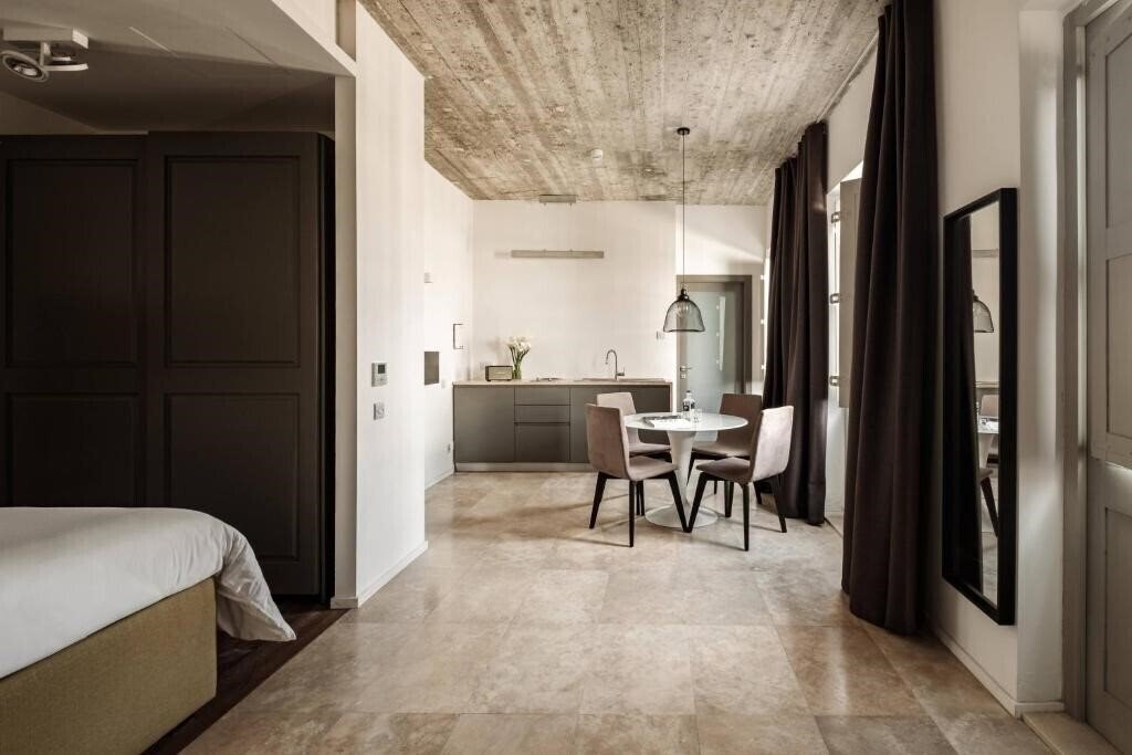 Фотография 19 Rooms 4*