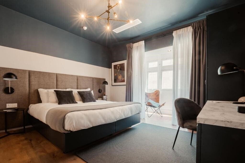 Отель The Barrister Hotel 4*