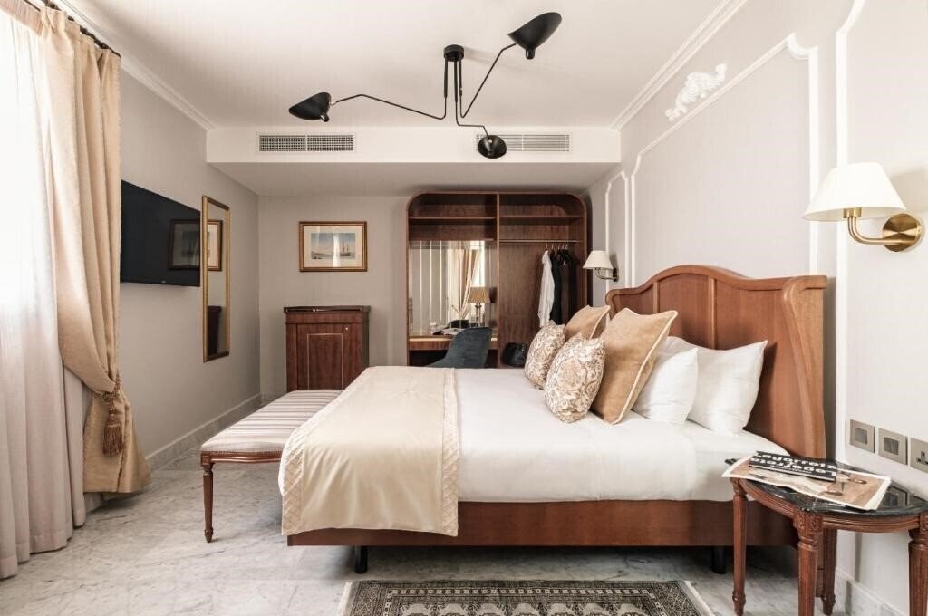 Отель The Gomerino Hotel 4*