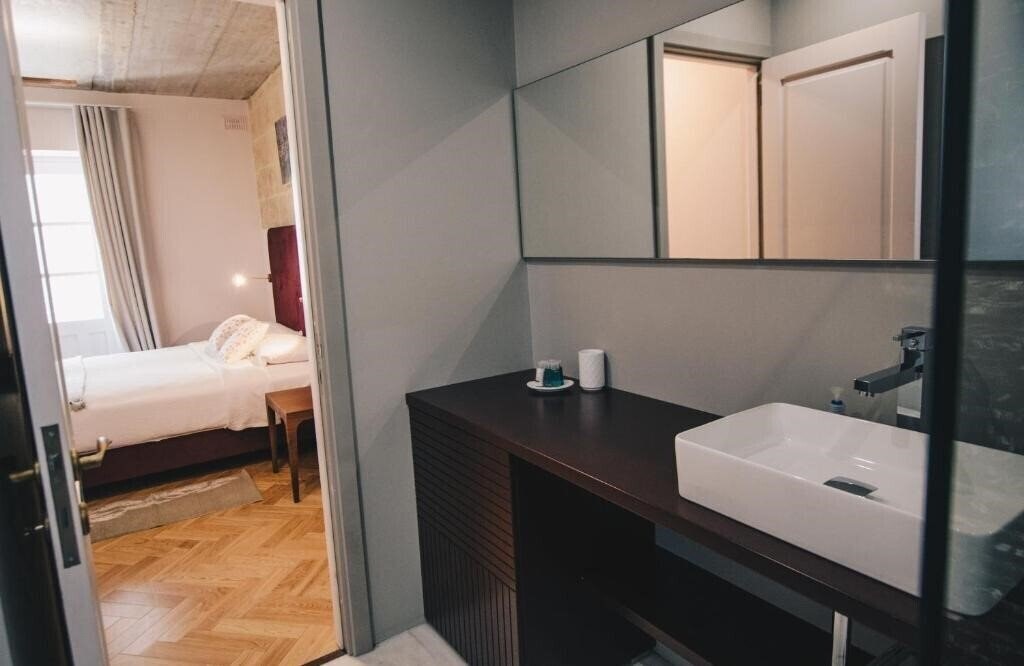 Изображение Sally Port Suites 3*