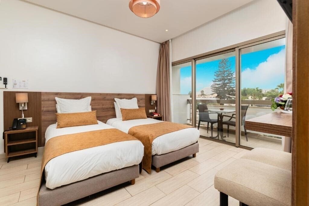 Фото Afeni Hotel 3*