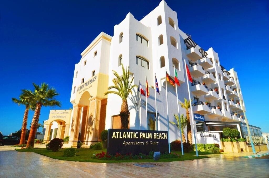 Готель Atlantic Palm Beach 4*