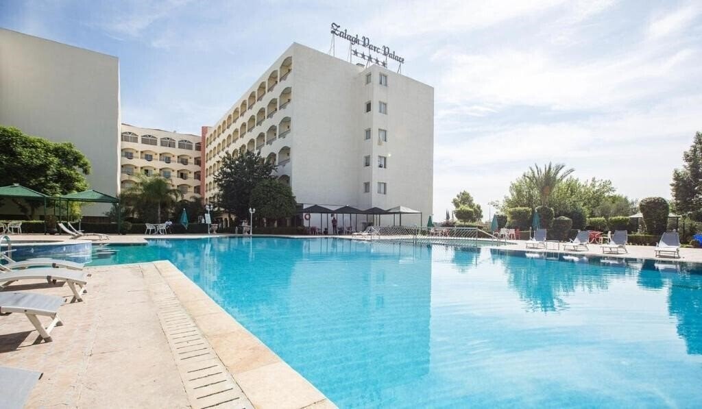 Отель Menzeh Zalagh 4*