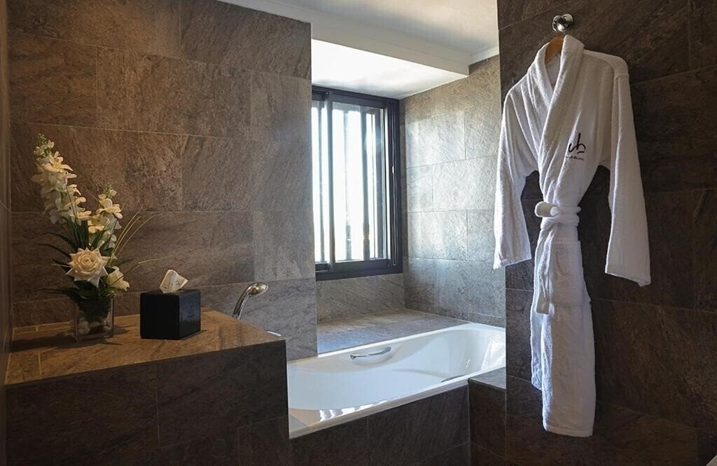 Фотографія Villa Blanca Urban 4*