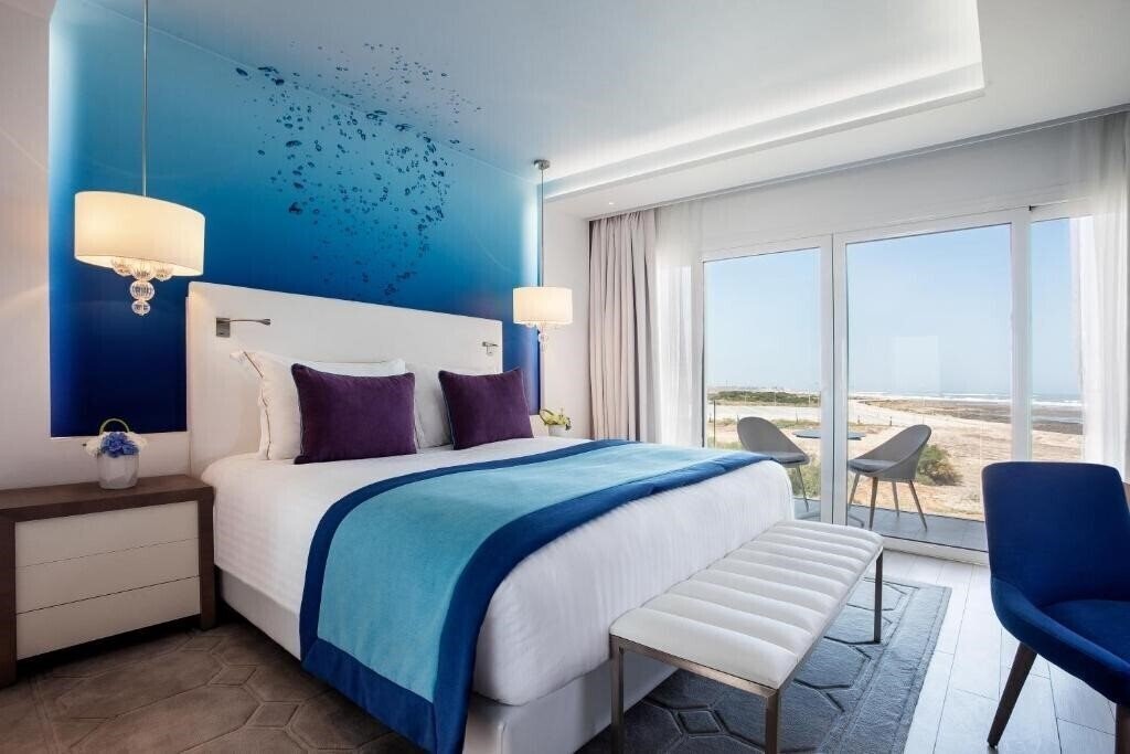 Фото The View Bouznika 4*
