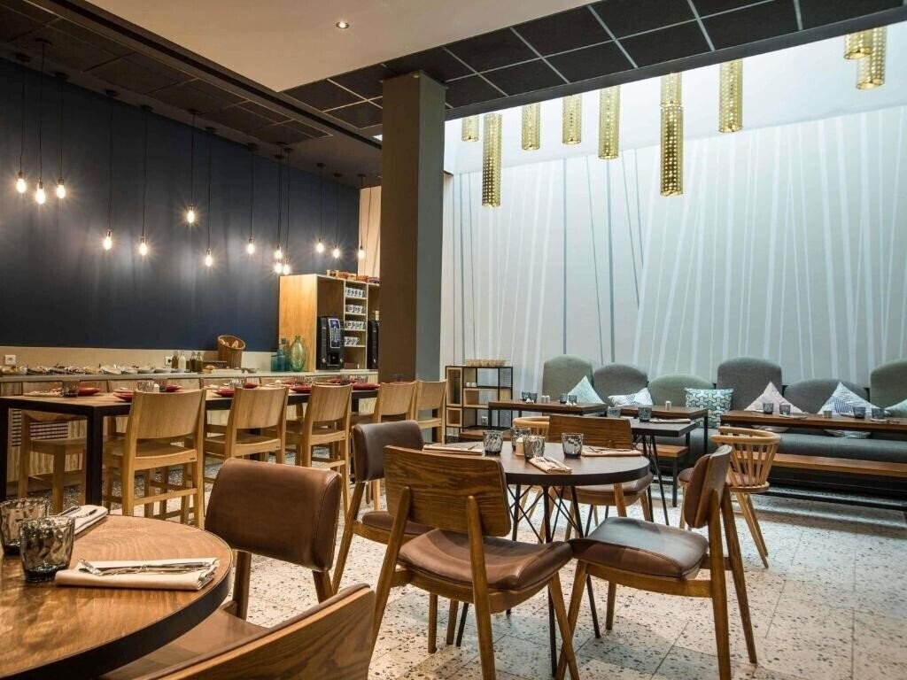 Готель Ibis Abdelmoumen Casa Centre 3*