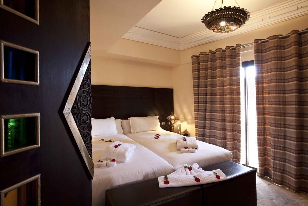 Картинка Dellarosa Hotel Suites & SPA 4*