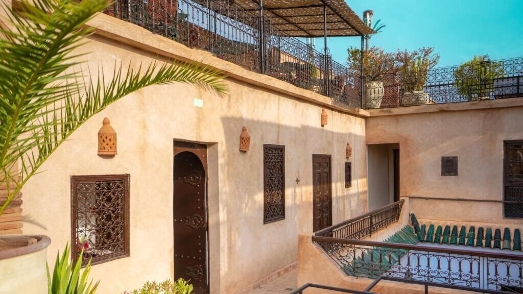 Фото Riad Joudour 4*