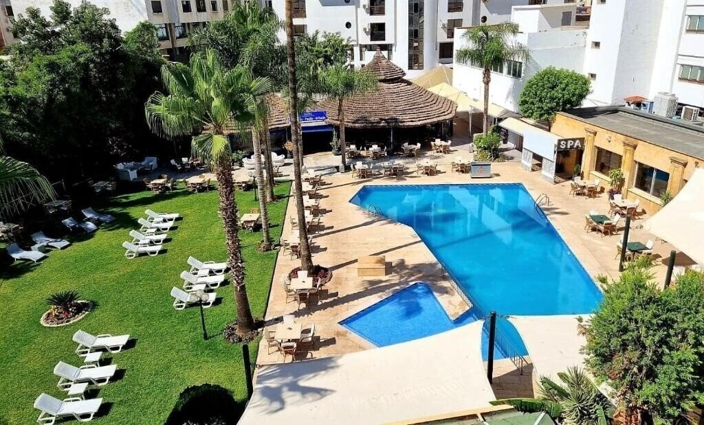Отель El Oumnia Puerto 4*