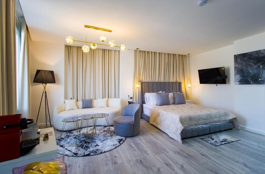 Готель Mamora Bay 3*