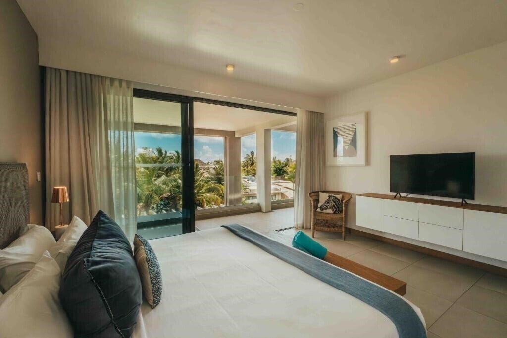 Фото Mythic Suites & Villas вилла