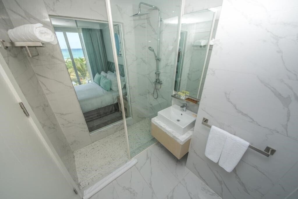 Фото Ocean V 4*