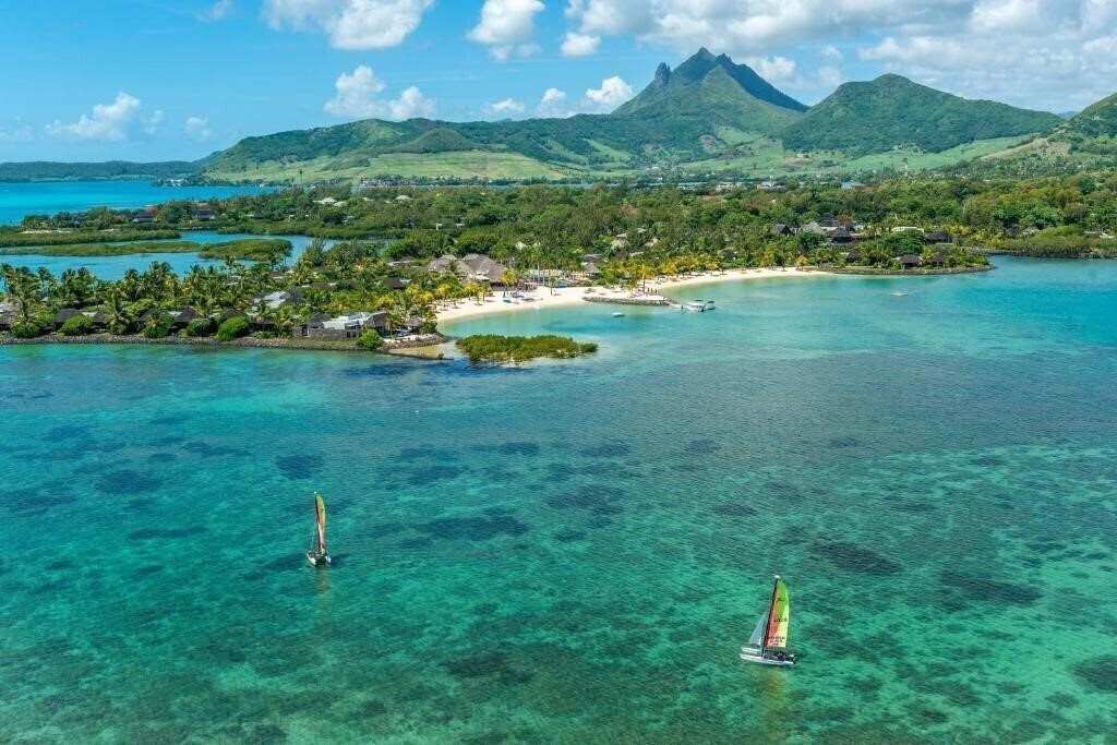 Картинка Four Seasons Resort Mauritius At Anahita 5*