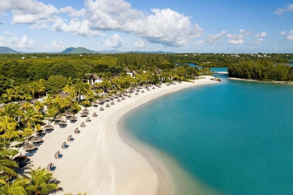 Отель Shangri-La’S Le Touessrok Resort & Spa 5*