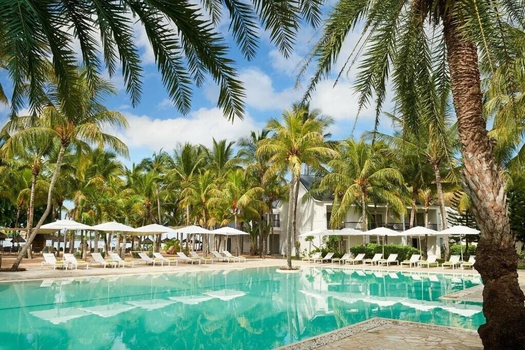 Фото The Ravenala Attitude 4*