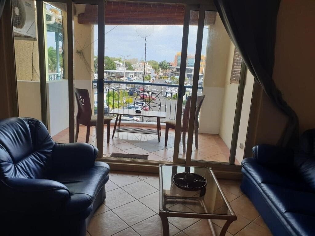 Отель Grand Baie Suites 3*