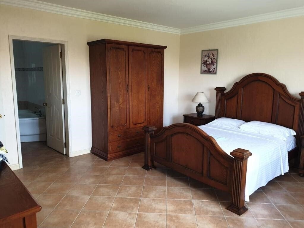 Фото Grand Baie Suites 3*