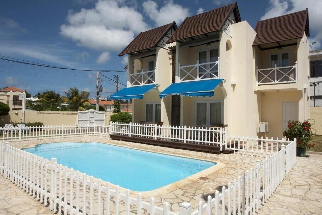 Фото La Pointe Villas 3*