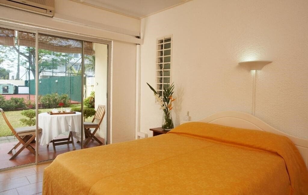 Фотография La Pointe Villas 3*
