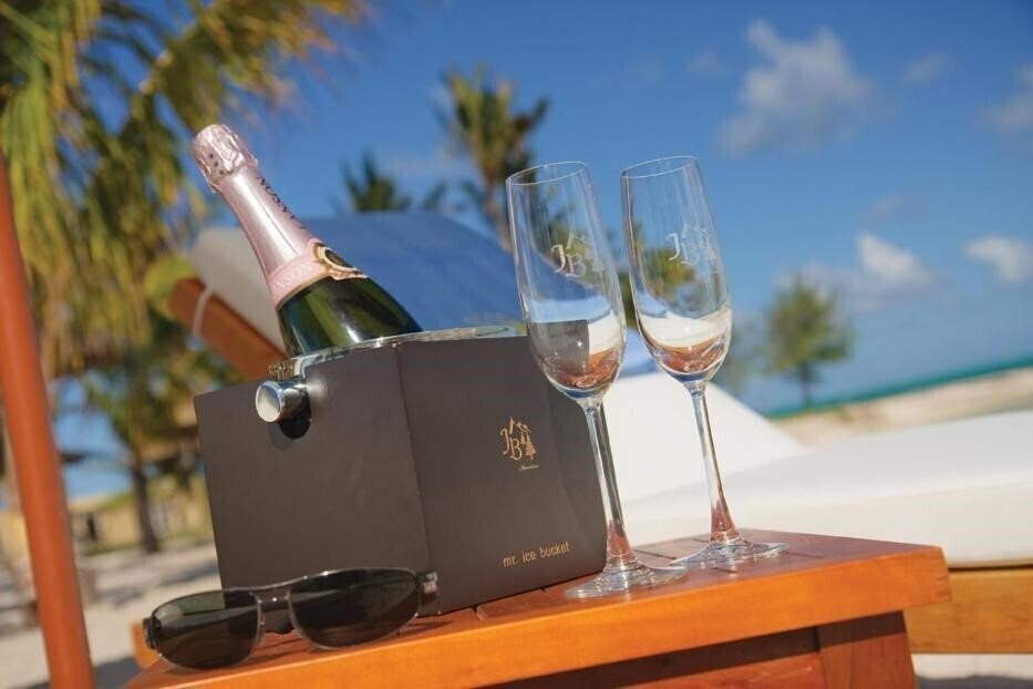 Отель Jalsa Beach Hotel & SPA Mauritus 4*