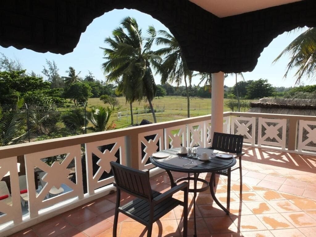 Картинка Eden Villa 3*