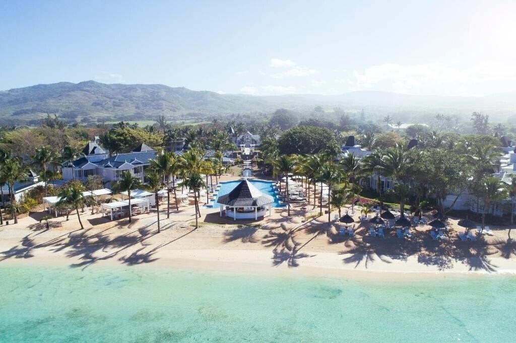 Готель Heritage Le Telfair Golf & SPA Resort 5*