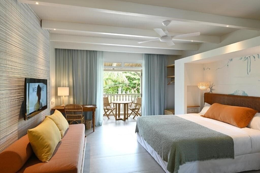 Фото Veranda Grand Baie Hotel & SPA 3*