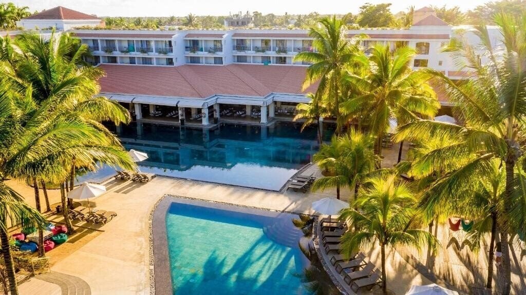 Картинка Mauricia Beachcomber Resort & SPA 4*