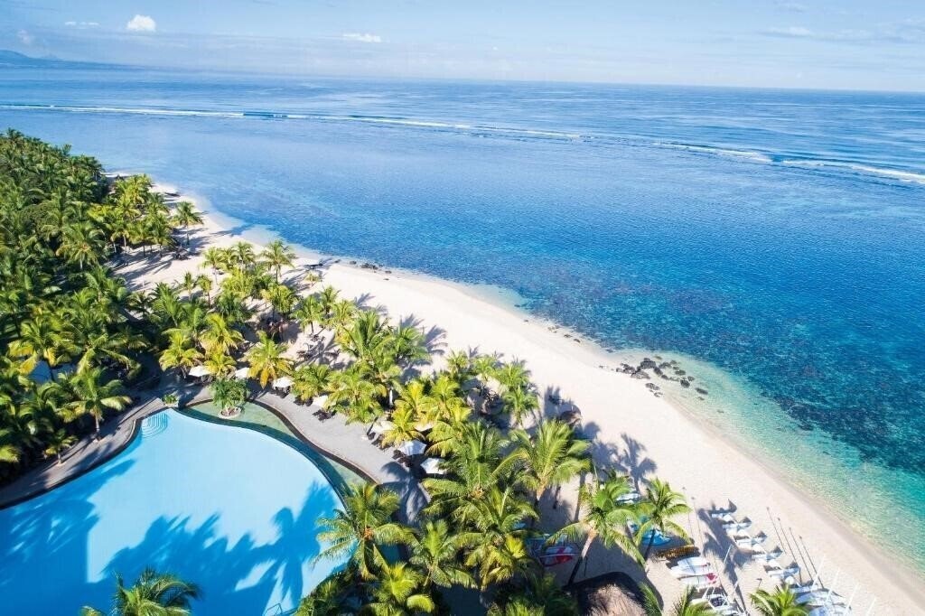Готель Victoria Beachcomber Resort & SPA 4*
