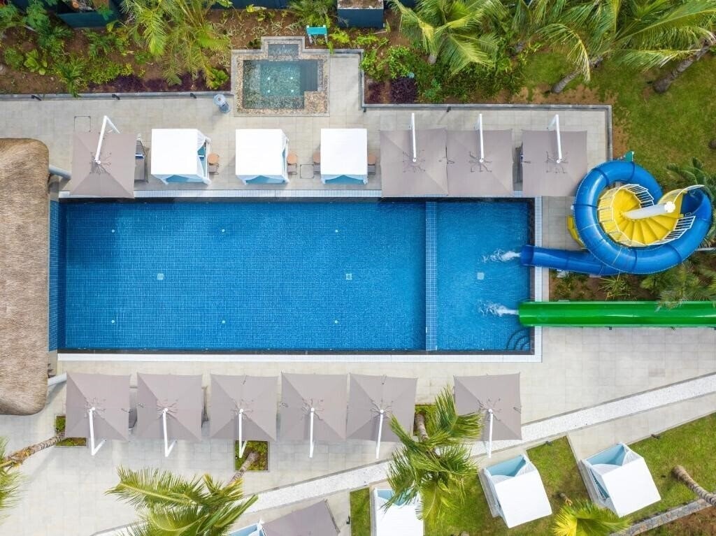 Готель Ocean'S Creek Beach Hotel 4*