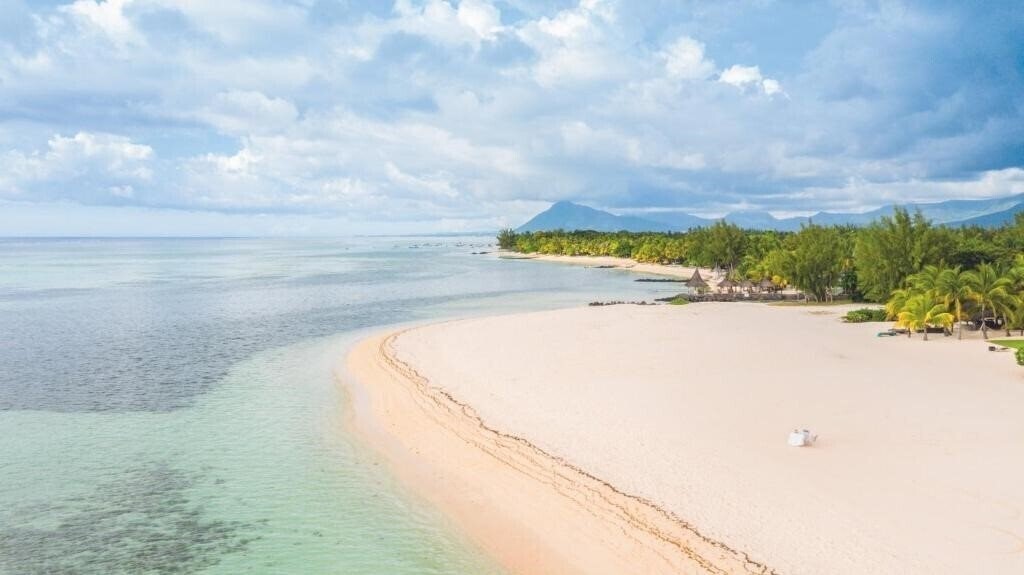 Зображення Dinarobin Beachcomber Golf Resort & SPA 5*