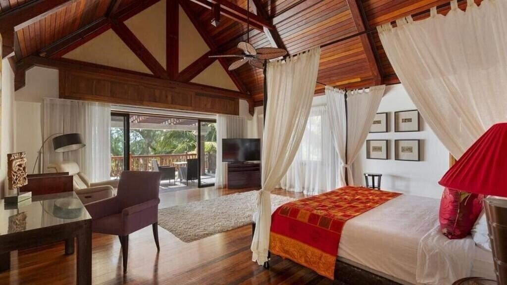 Фото Sankhara Luxury Private Beach Villas 5*