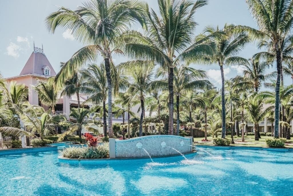 Фото Sugar Beach Resort 5*