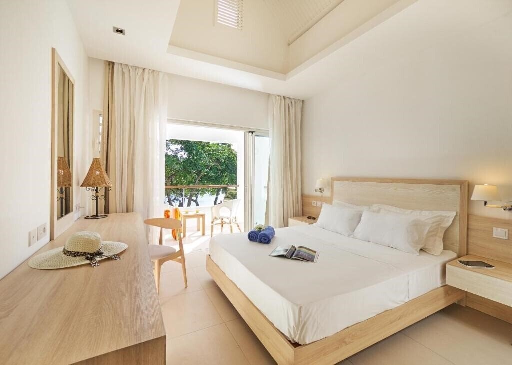 Фото Le Beach Club 3*