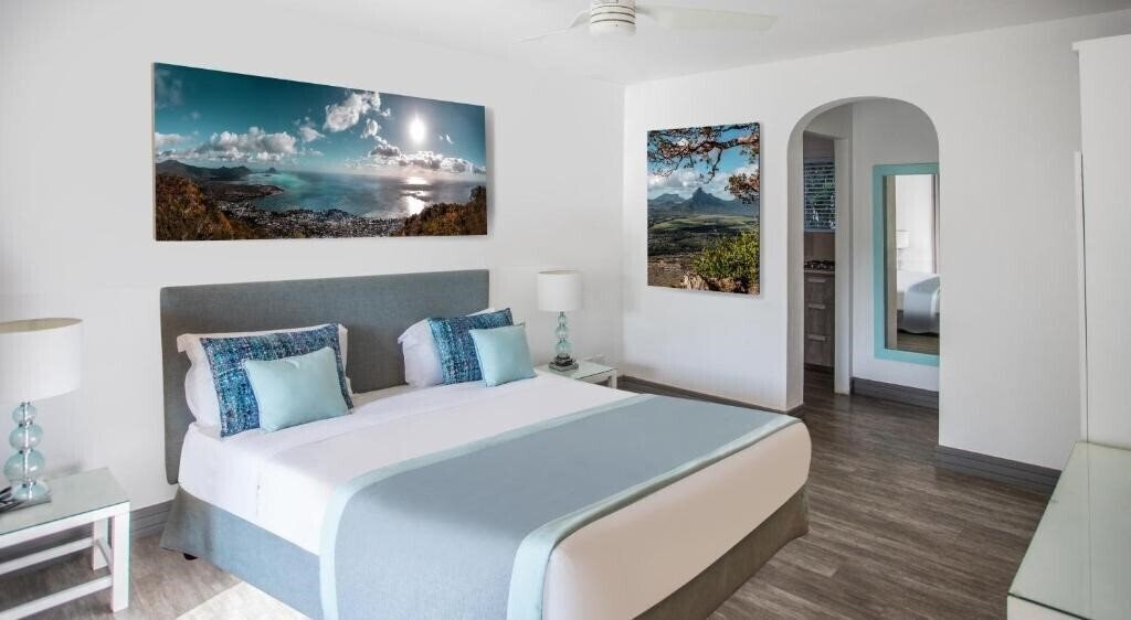 Фотографія La Mariposa Hotel & SPA 3*