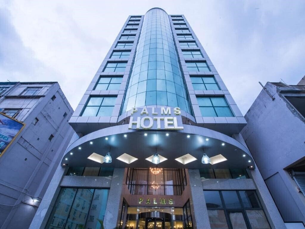 Готель Palms 3*