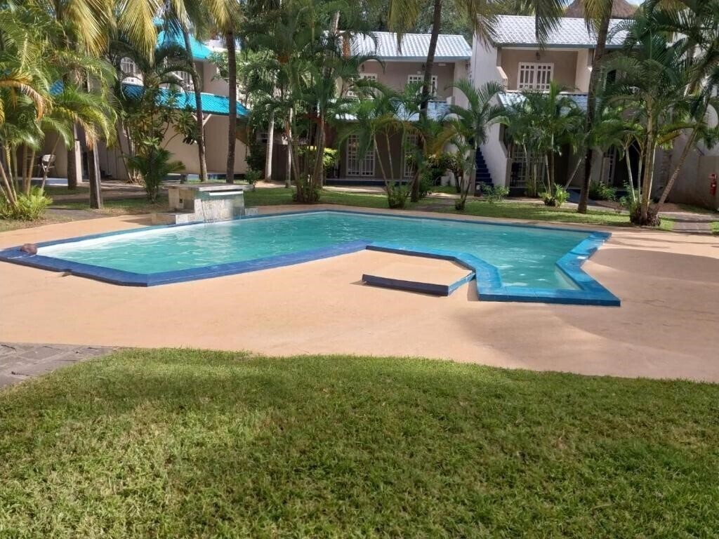 Готель Le Grand Bleu Hotel & SPA 3*