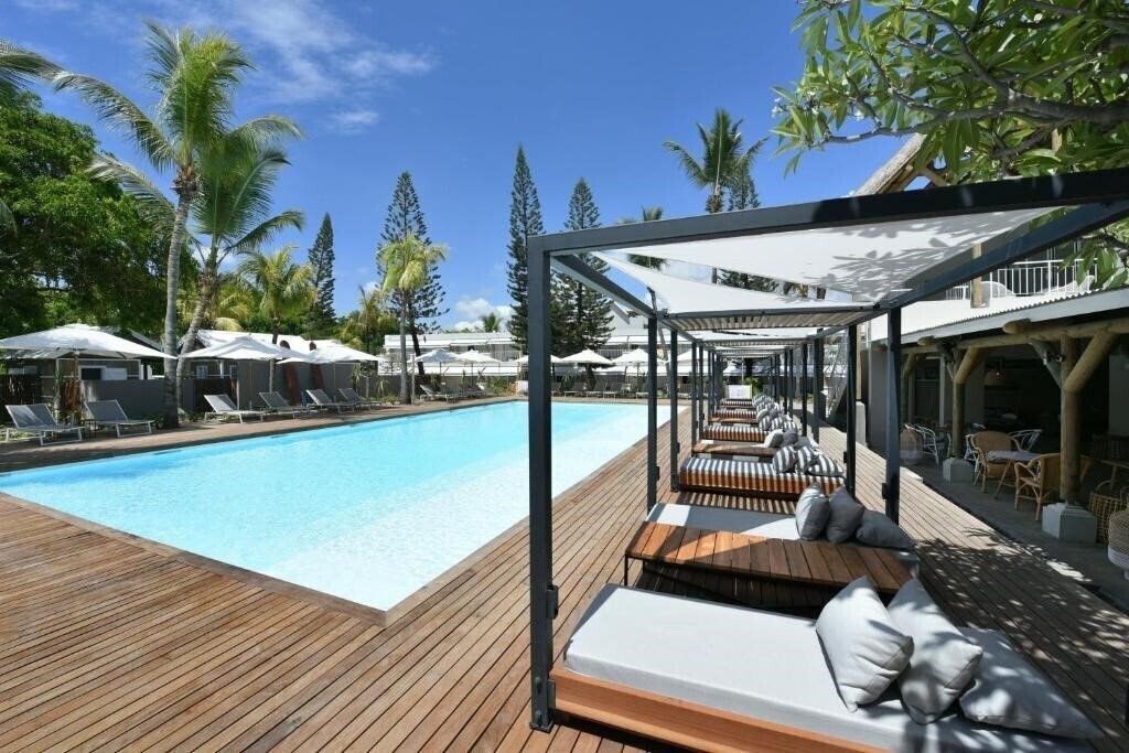 Отель Veranda Tamarin Hotel 3*