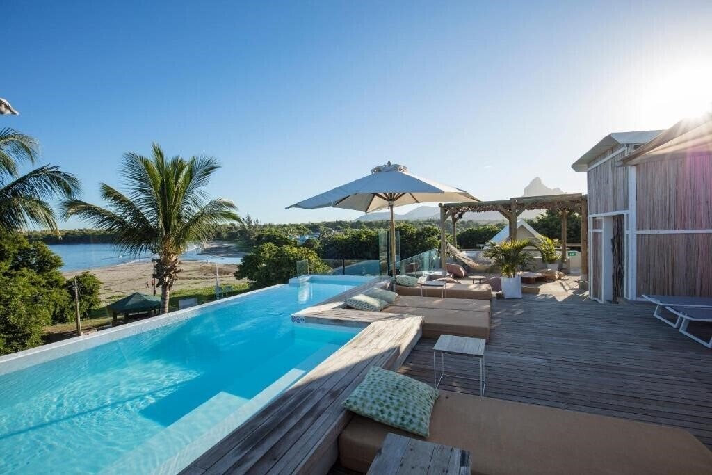 Готель Veranda Tamarin Hotel 3*